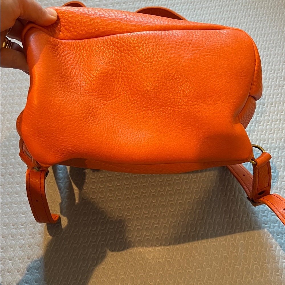 Portland Leather Goods Bucket Backpack in Cape Coral Orange - Picture 4 of 11